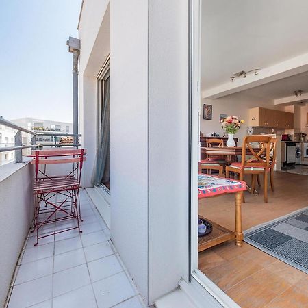 Gorgeous Apartment In Royan With Kitchen Εξωτερικό φωτογραφία